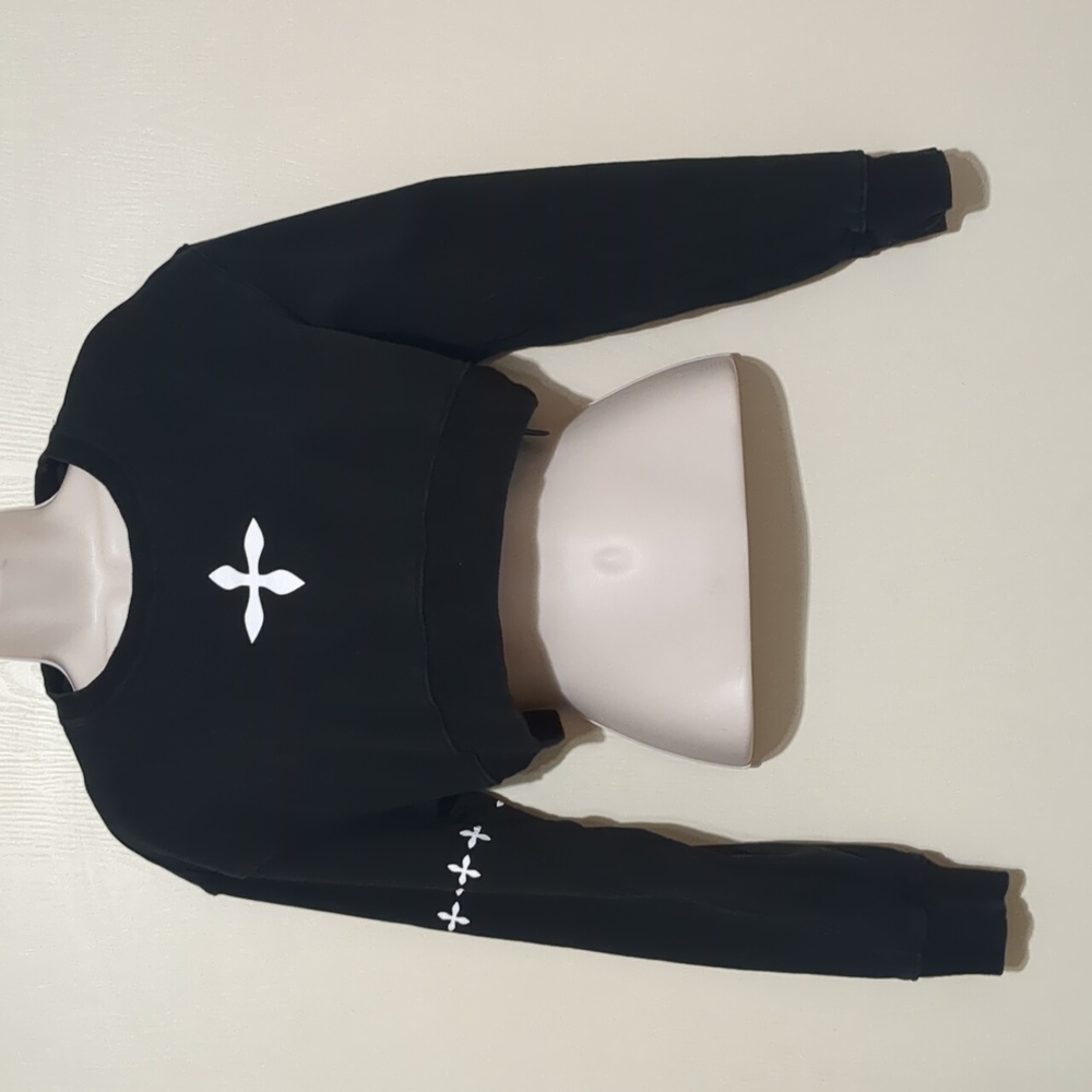 SMFK cross logo Black sweatshirt Size Small